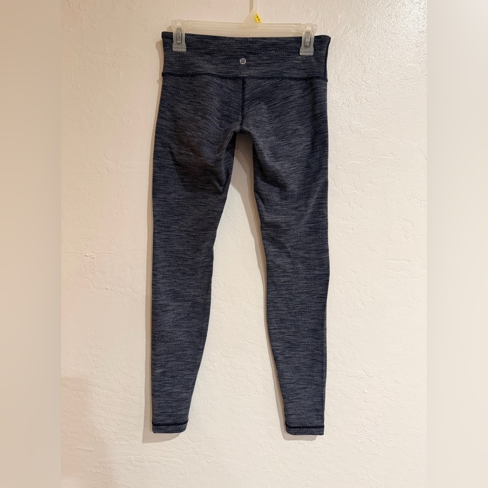 Lululemon Athletica Textured Leggings size 6 - Picture 4 of 7